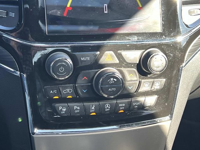 Used 2021 Jeep Grand Cherokee Limited w/ Quick Order Package 28K 80th AWD/4WD image 25