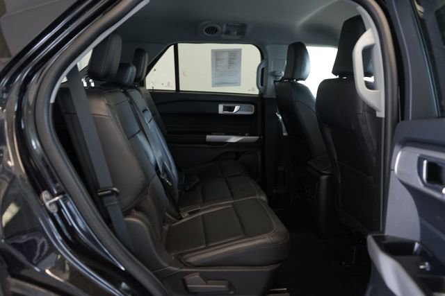 Certified 2023 Ford Explorer XLT w/ Equipment Group 202A image 32