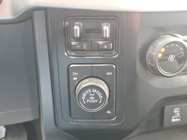 Certified 2022 Ford F150 XLT w/ Trailer Tow Package image 30