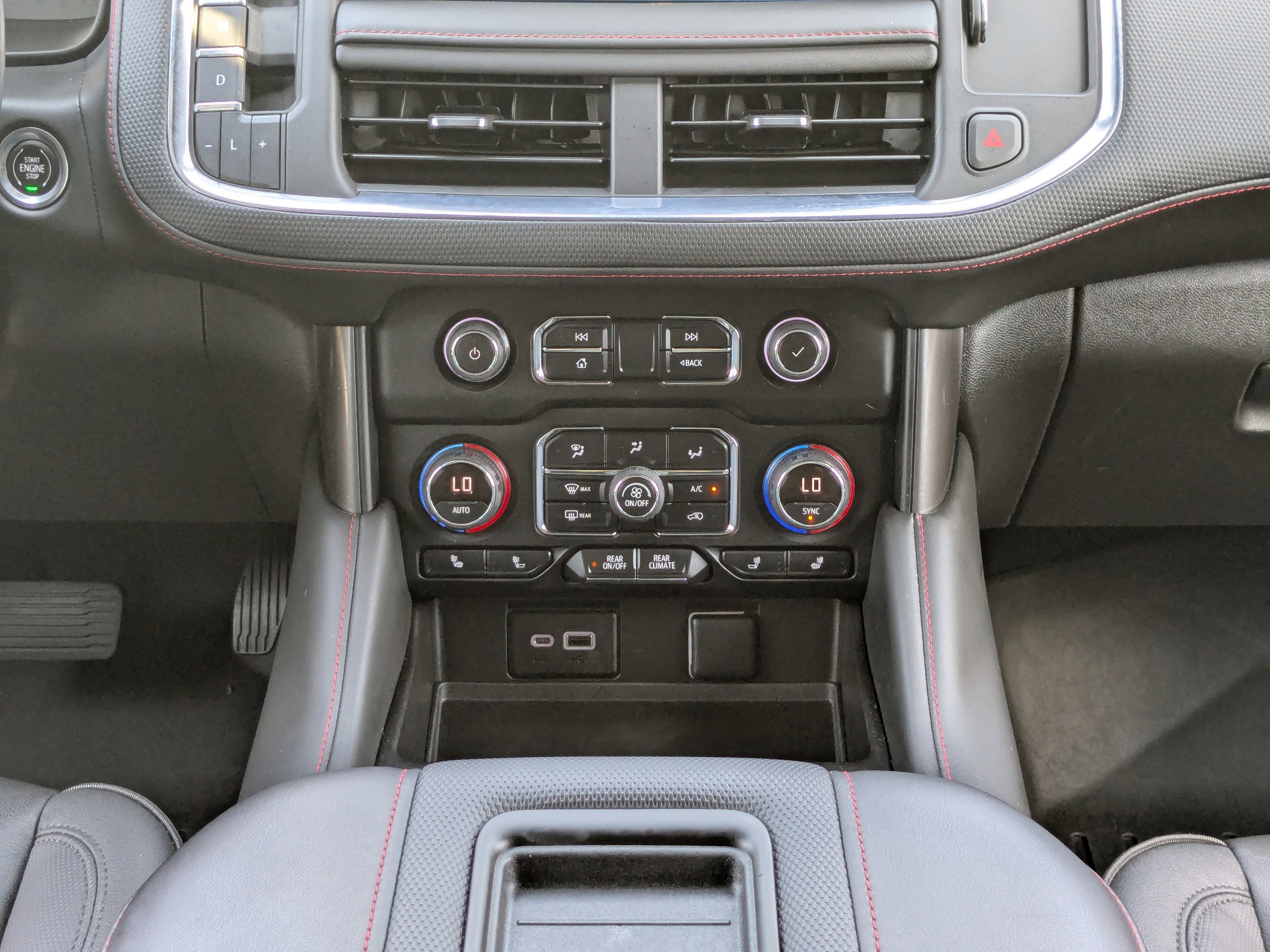 Used 2022 Chevrolet Tahoe RST w/ Luxury Package RWD image 18