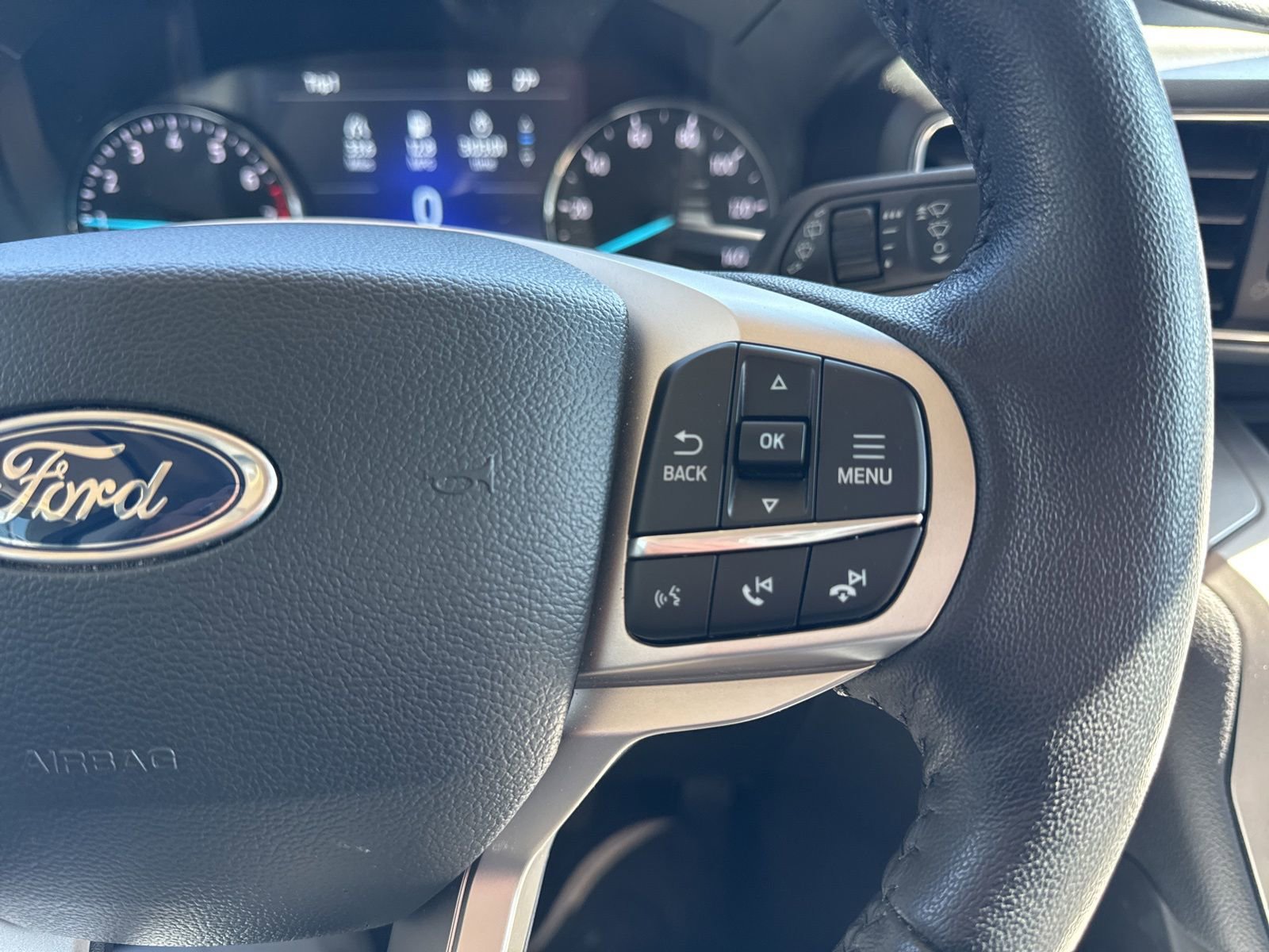 Certified 2023 Ford Explorer XLT w/ Equipment Group 202A image 29