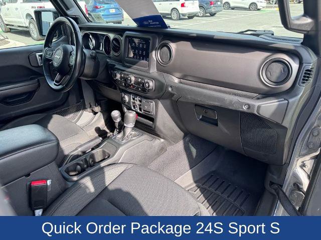 Used 2021 Jeep Gladiator Sport AWD/4WD image 20