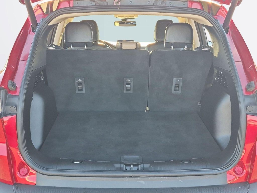 Certified 2020 Ford Escape Titanium AWD/4WD image 24