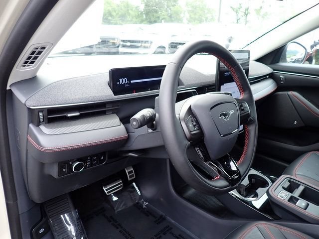 Certified 2025 Ford Mustang Mach-E Premium w/ Sport Appearance Package AWD/4WD image 16