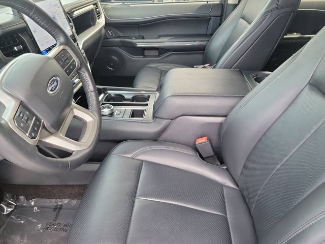 Certified 2023 Ford Expedition XLT RWD image 22