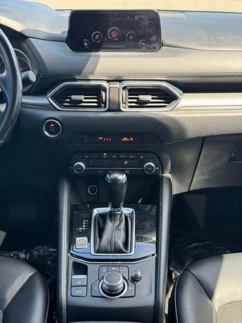 Used 2019 MAZDA CX-5 Touring FWD image 18