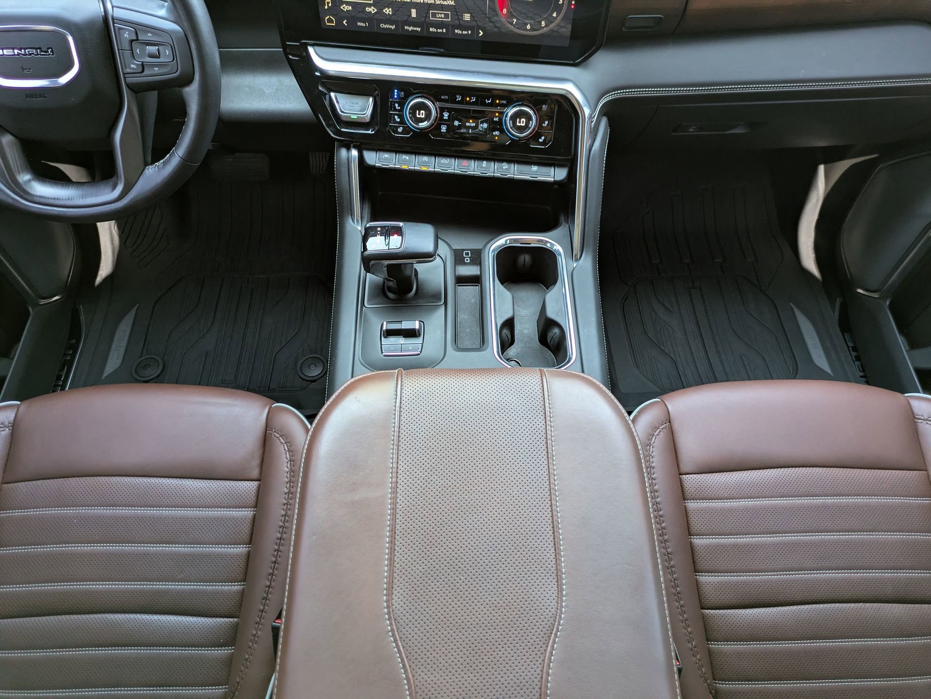 Used 2023 GMC Sierra 1500 Denali Ultimate AWD/4WD image 24