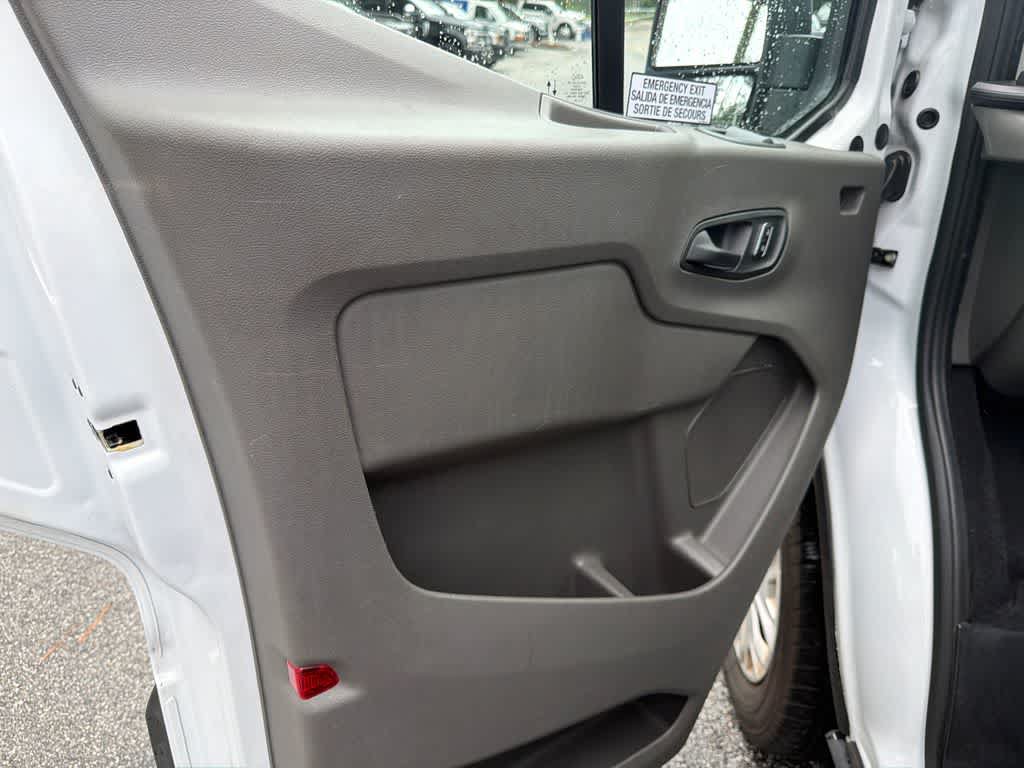 Certified 2024 Ford Transit 350 XLT RWD image 11