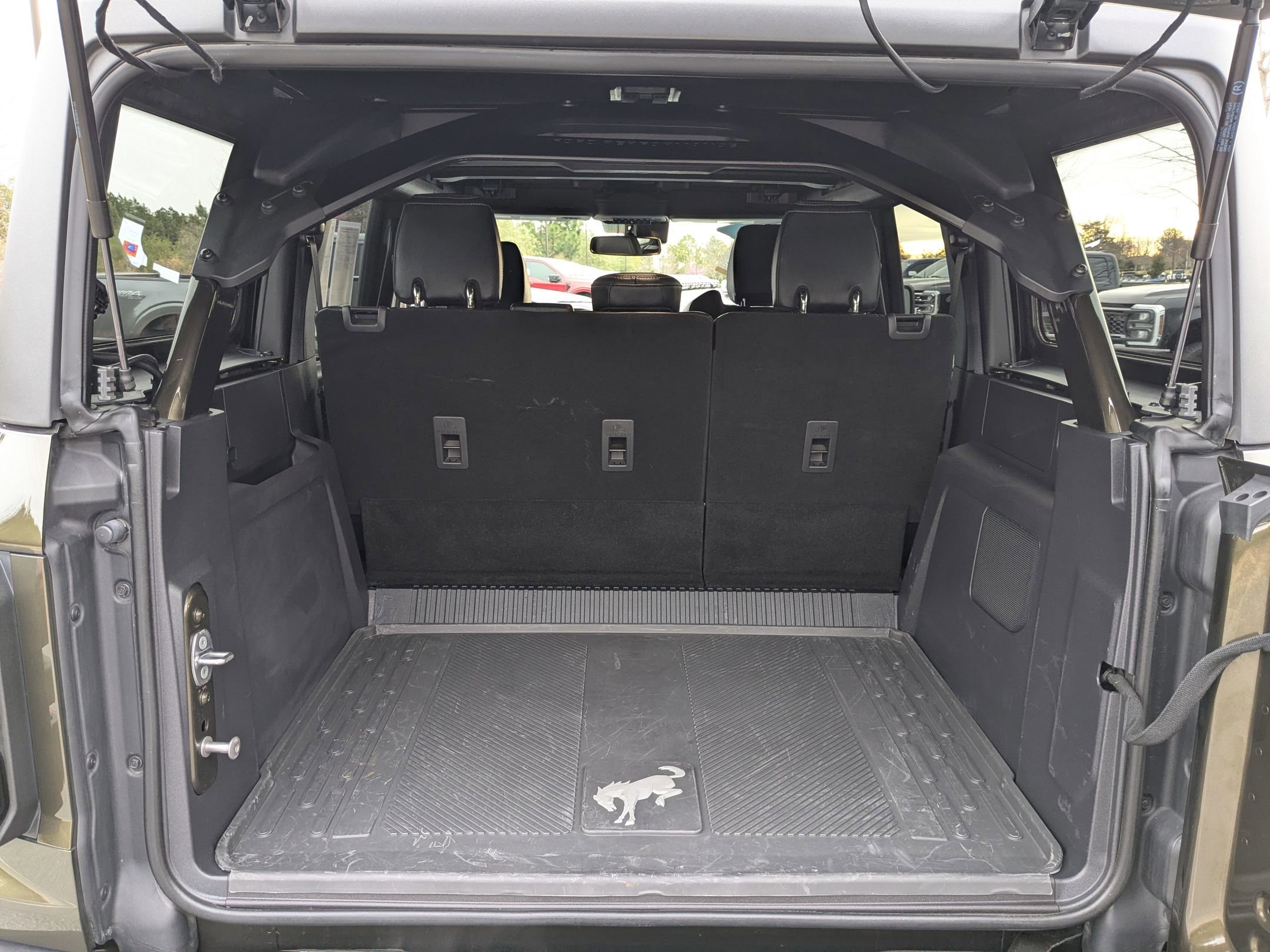 Certified 2024 Ford Bronco Raptor w/ Interior Carbon Fiber Pack 6 image 35