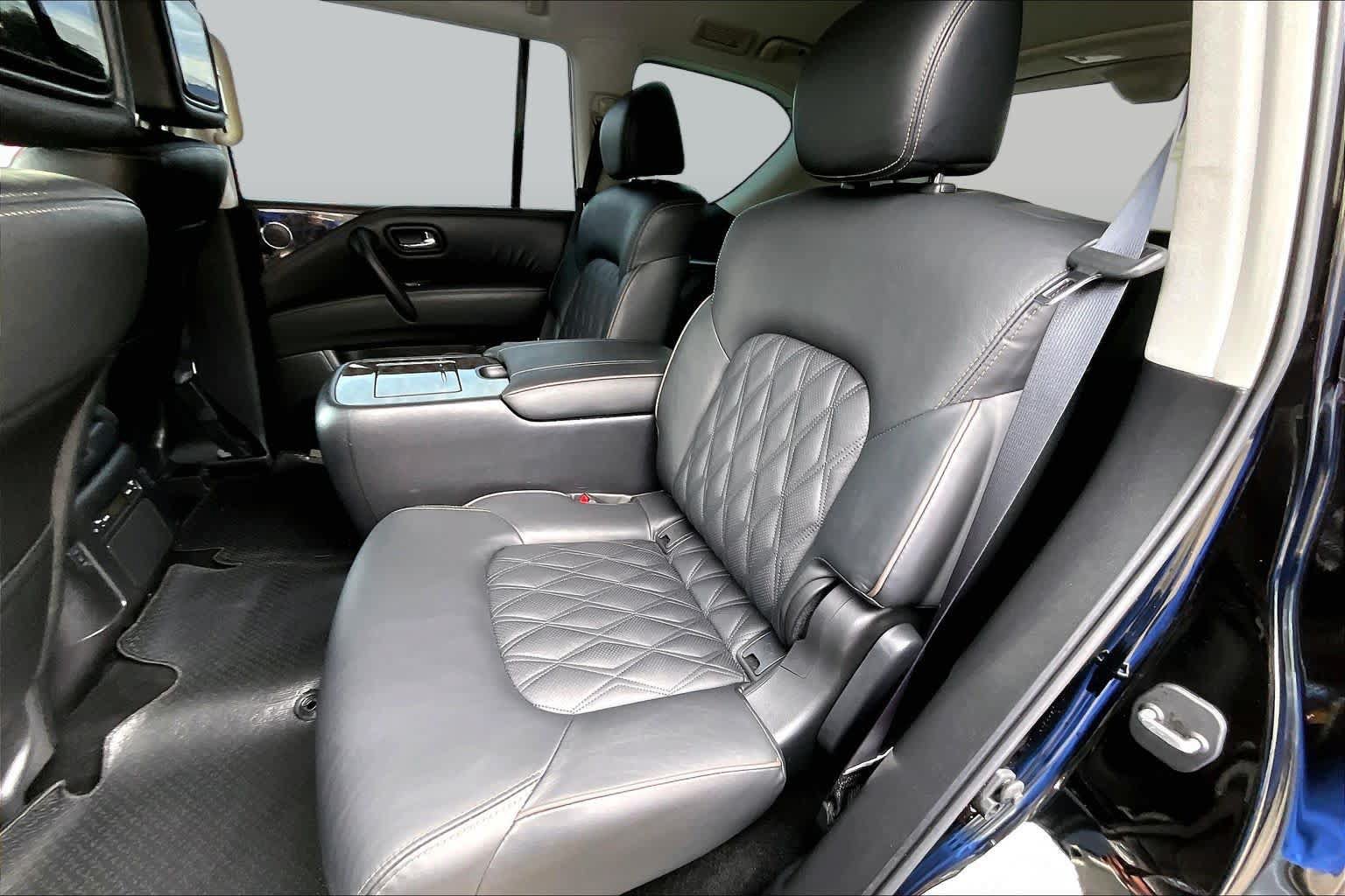 Used 2023 Nissan Armada Platinum w/ Captain's Chairs Package RWD image 21