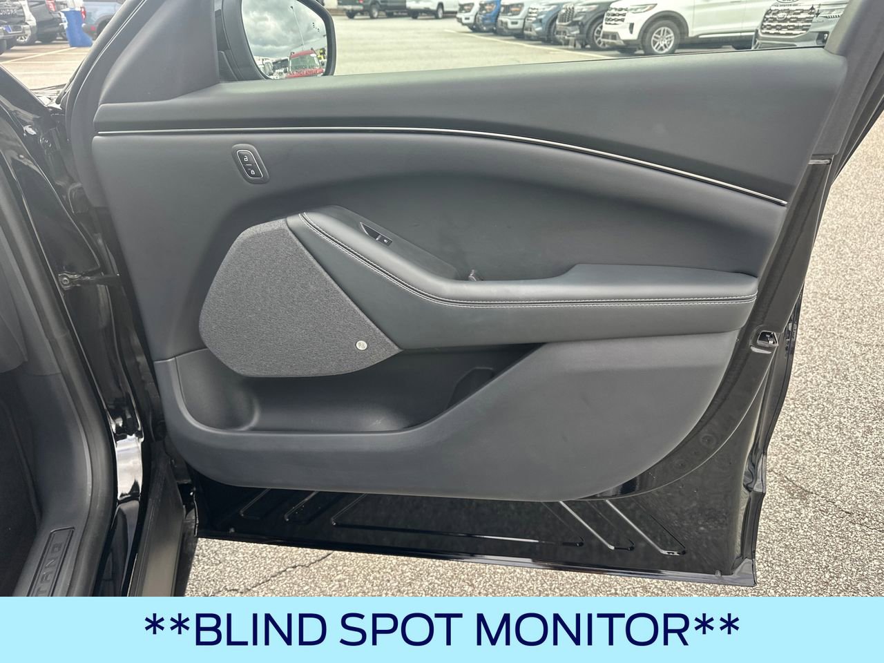 Certified 2025 Ford Mustang Mach-E Premium image 16