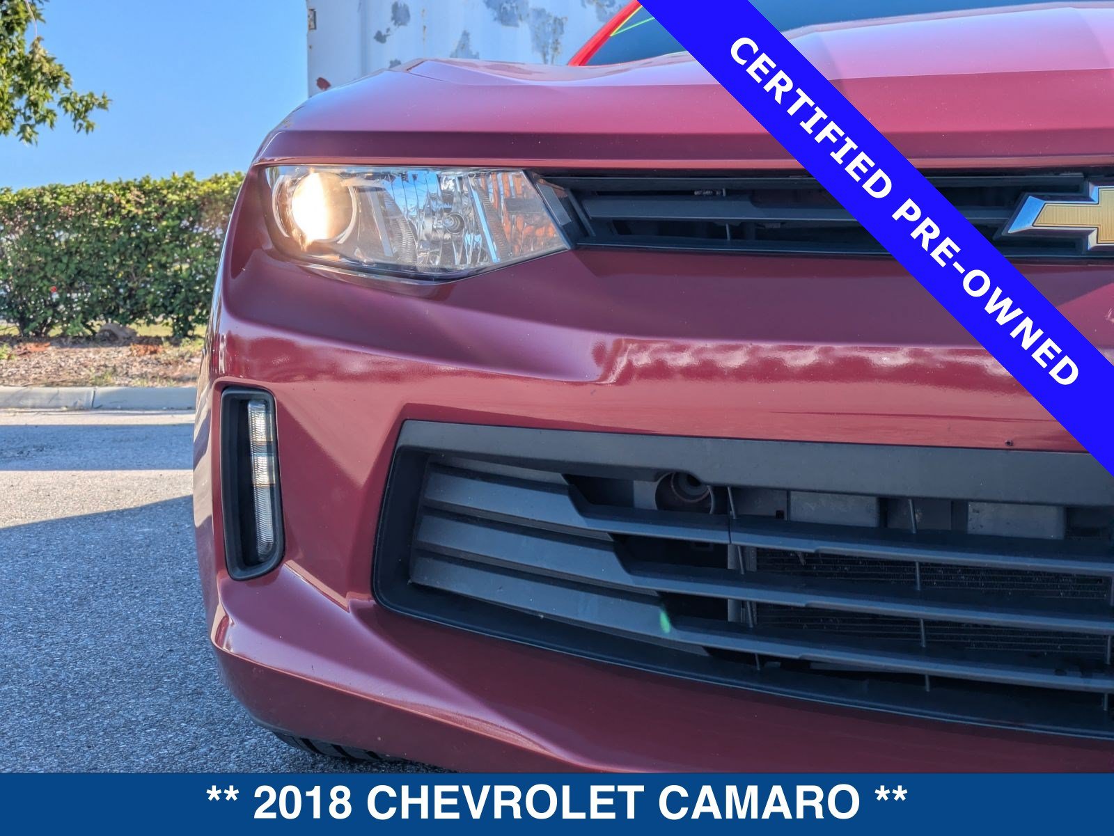 Used 2018 Chevrolet Camaro LT RWD image 9