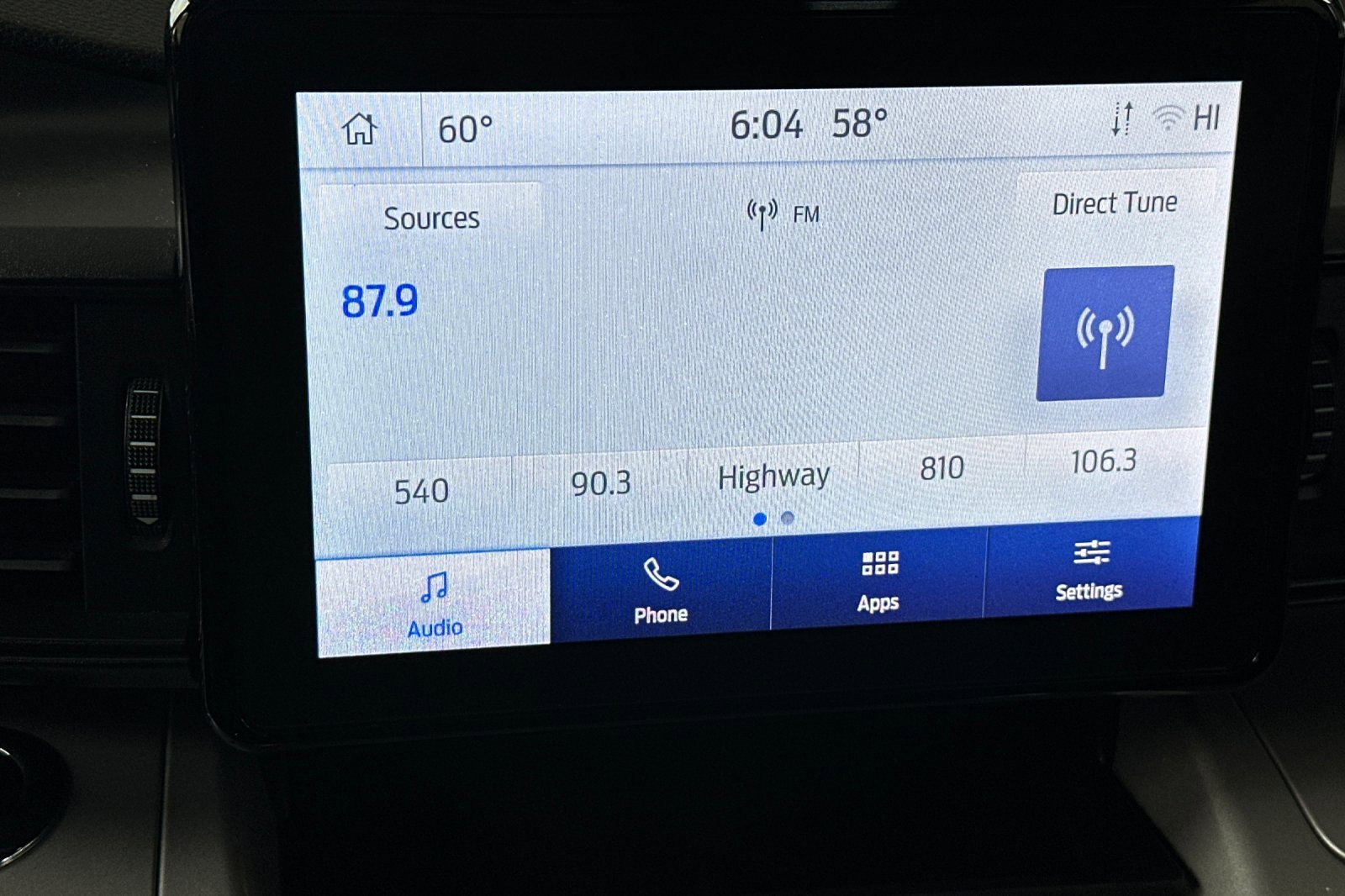 Certified 2023 Ford Explorer XLT image 18