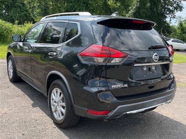 Used 2020 Nissan Rogue SV FWD image 11