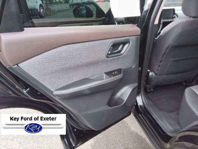 Used 2021 Nissan Rogue S FWD image 15