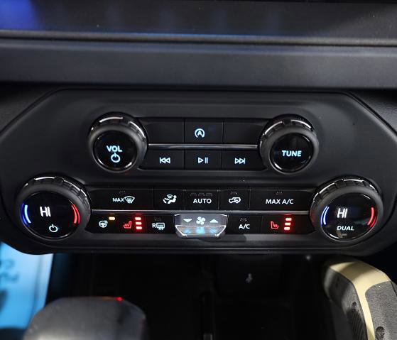 Certified 2025 Ford Bronco Badlands image 15