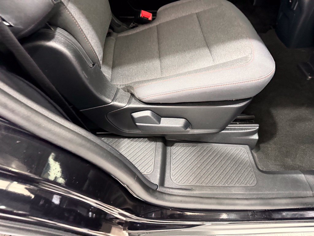 Certified 2025 Ford Explorer Active AWD/4WD image 27
