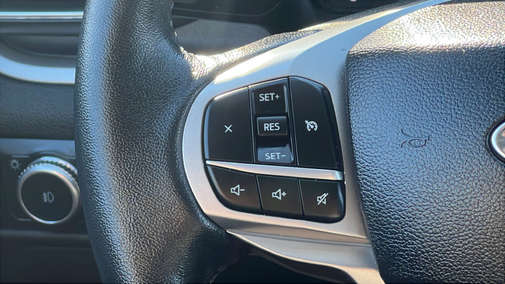 Certified 2022 Ford Explorer XLT w/ Equipment Group 202A AWD/4WD image 23