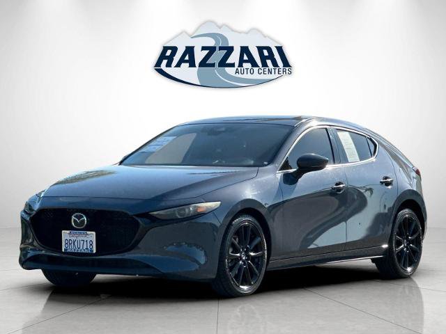 Used 2020 MAZDA MAZDA3 Hatchback w/ Premium Package FWD image 7