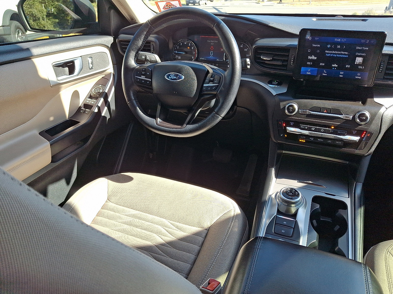 Certified 2020 Ford Explorer XLT w/ Comfort Package image 14