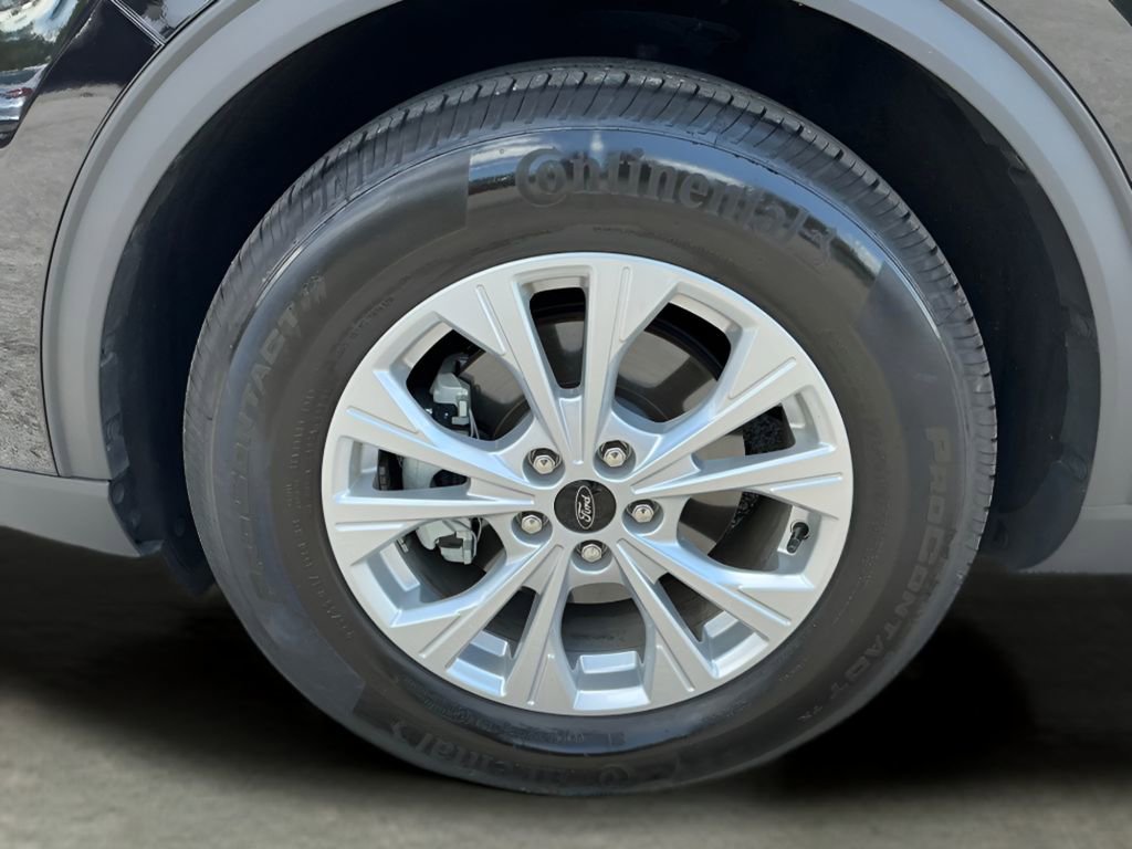 Certified 2025 Ford Escape Active w/ Tech Pack #1 FWD image 50