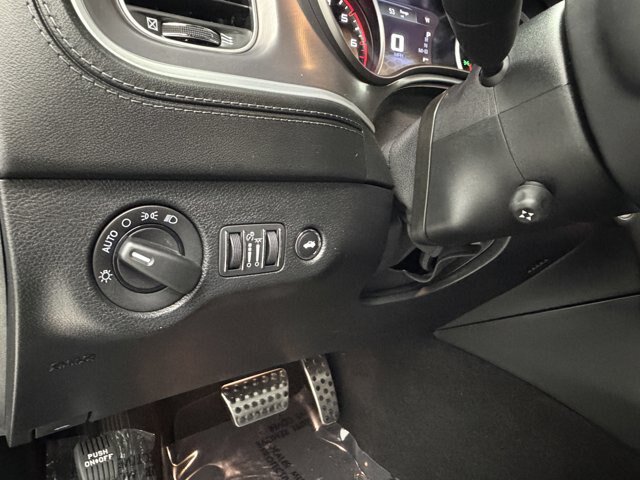 Used 2022 Dodge Charger Scat Pack RWD image 19