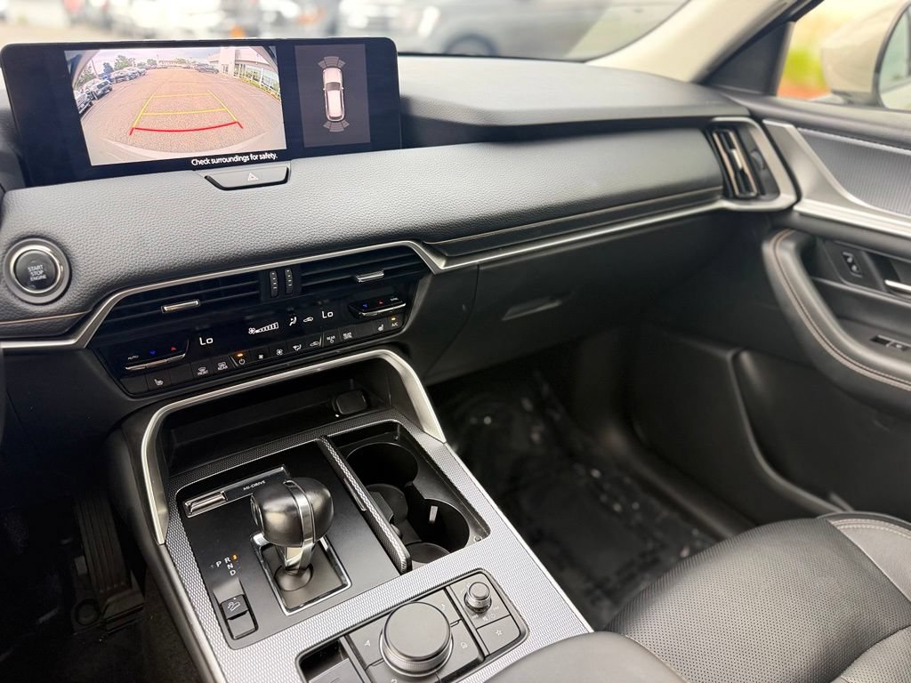 Used 2025 MAZDA CX-90 3.3 Turbo w/ Preferred Package AWD/4WD image 17