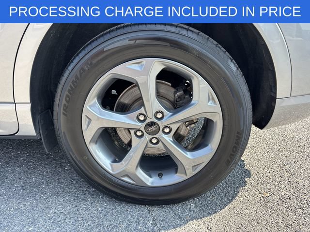 Certified 2024 Ford Escape ST-Line AWD/4WD image 2