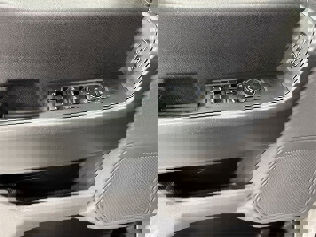 Certified 2024 Ford F250 XLT image 5