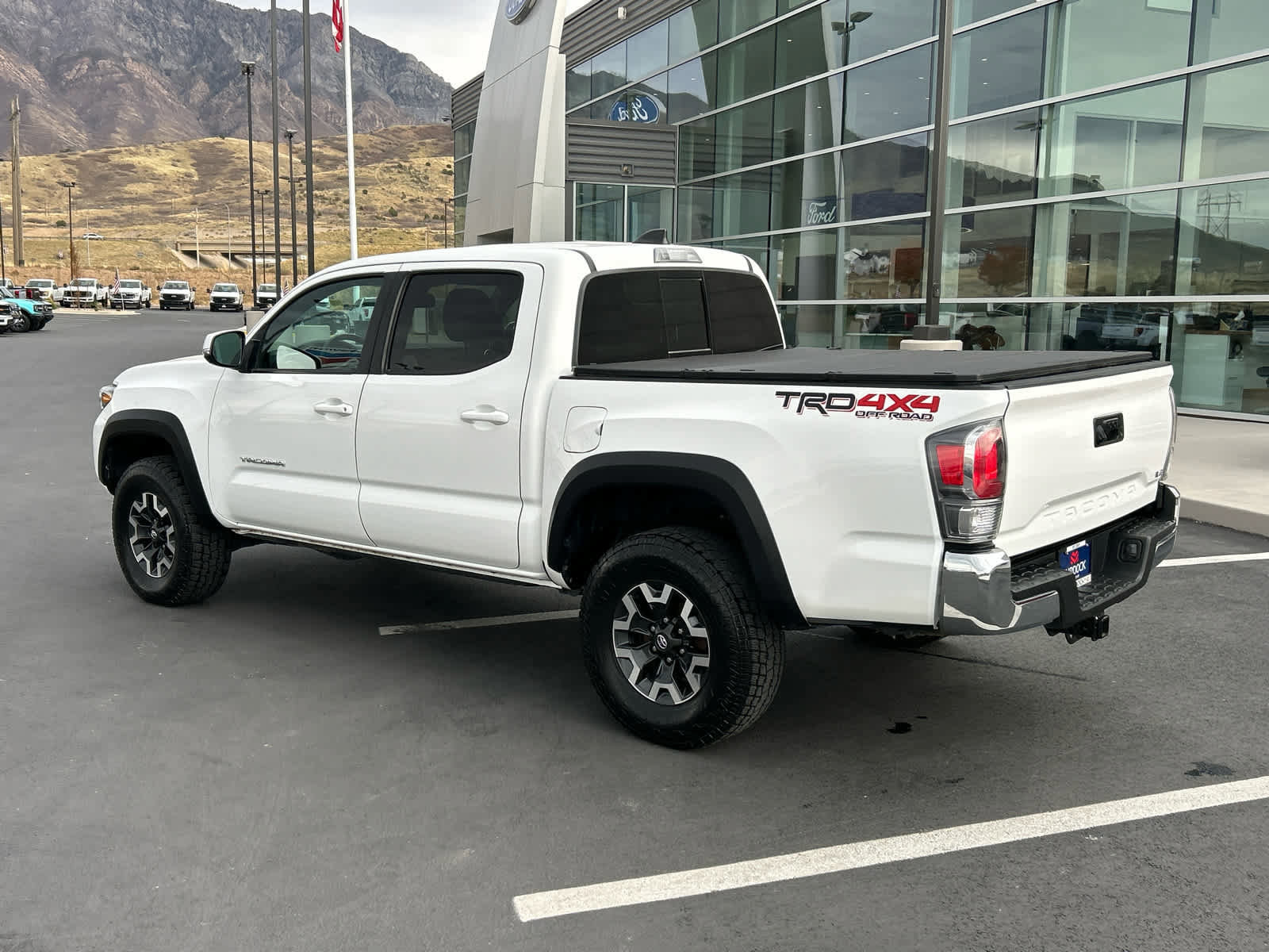 Used 2023 Toyota Tacoma TRD Off-Road image 6