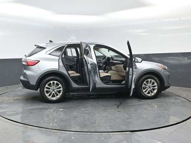 Certified 2022 Ford Escape SE AWD/4WD image 26