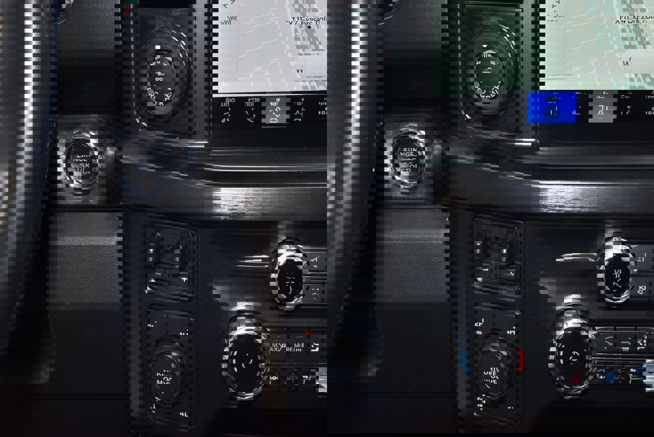 Certified 2023 Ford F250 Lariat w/ Lariat Ultimate Package AWD/4WD image 31