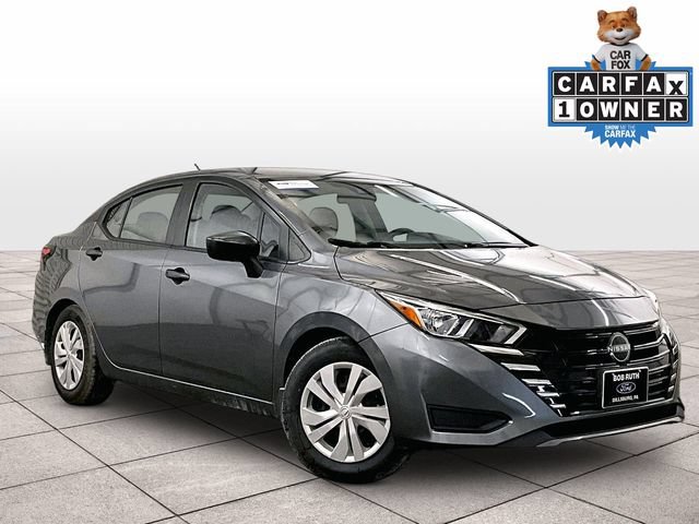 Used 2023 Nissan Versa S FWD image 2