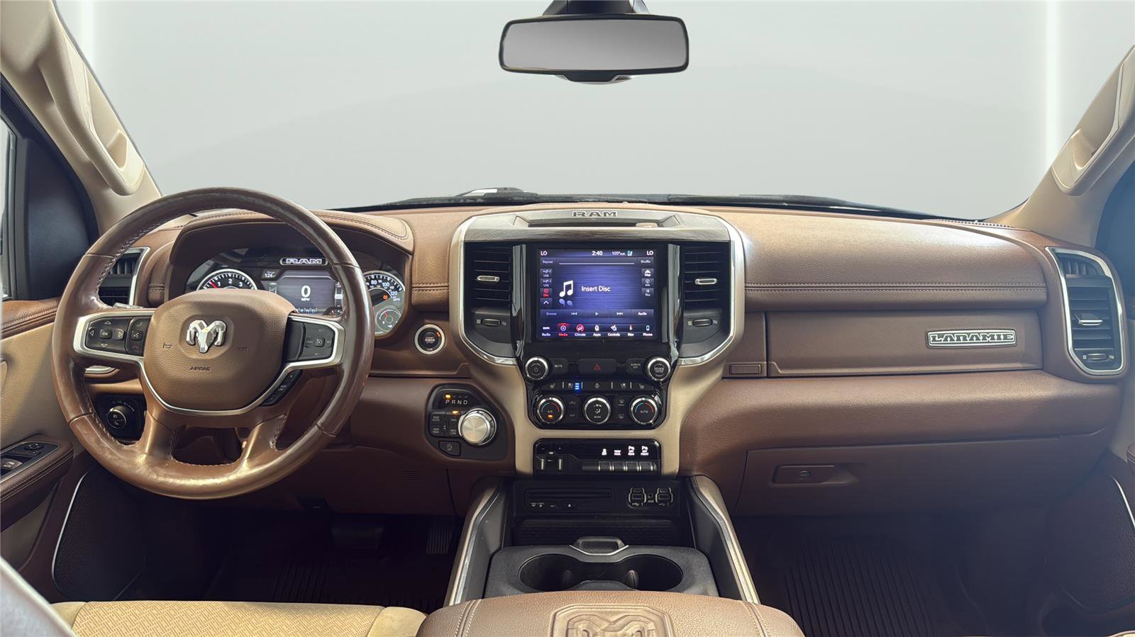 Used 2019 RAM 1500 Laramie AWD/4WD image 13