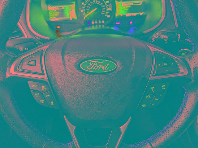 Certified 2021 Ford Edge ST-Line image 9