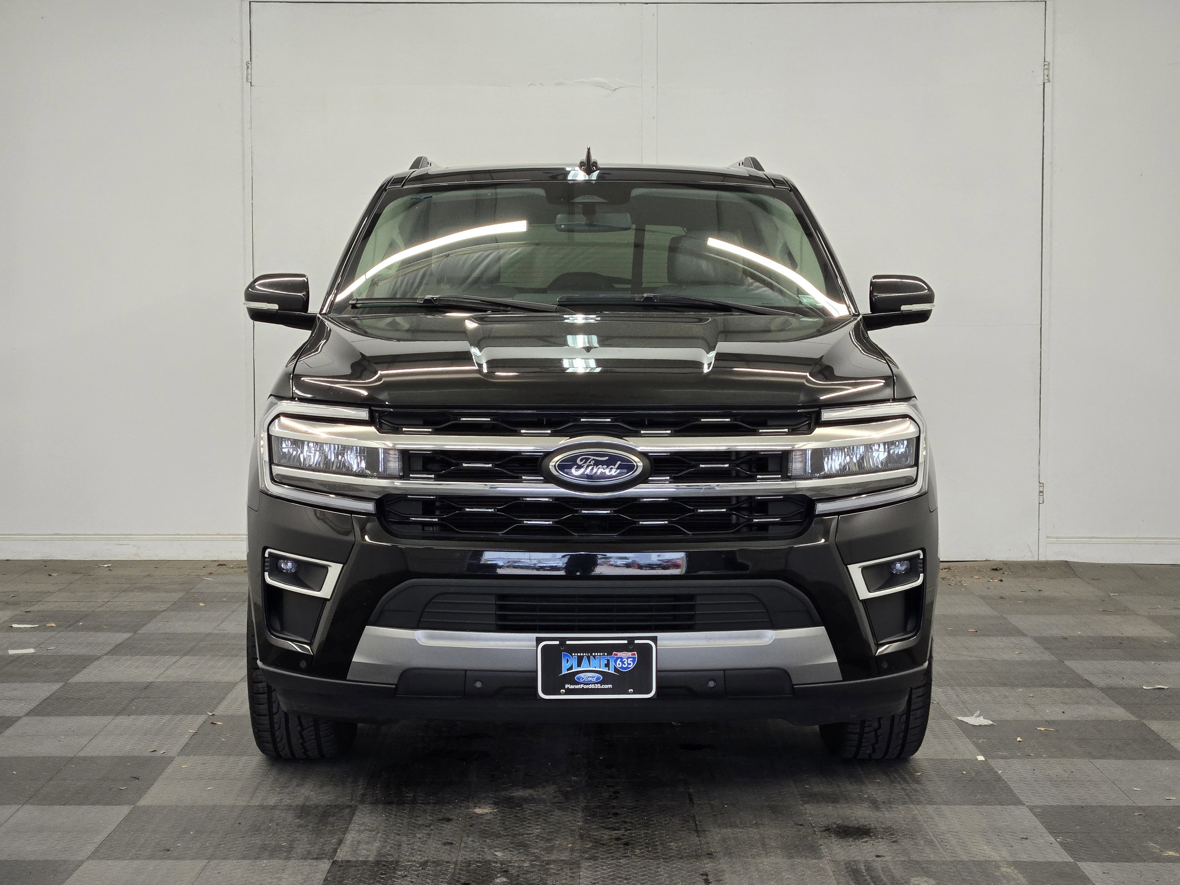 Certified 2024 Ford Expedition Limited RWD image 7