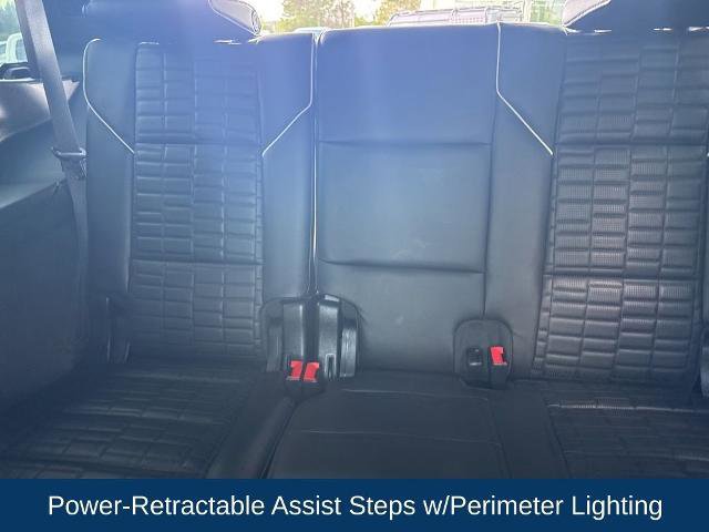 Used 2023 Cadillac Escalade Premium Luxury Platinum image 19