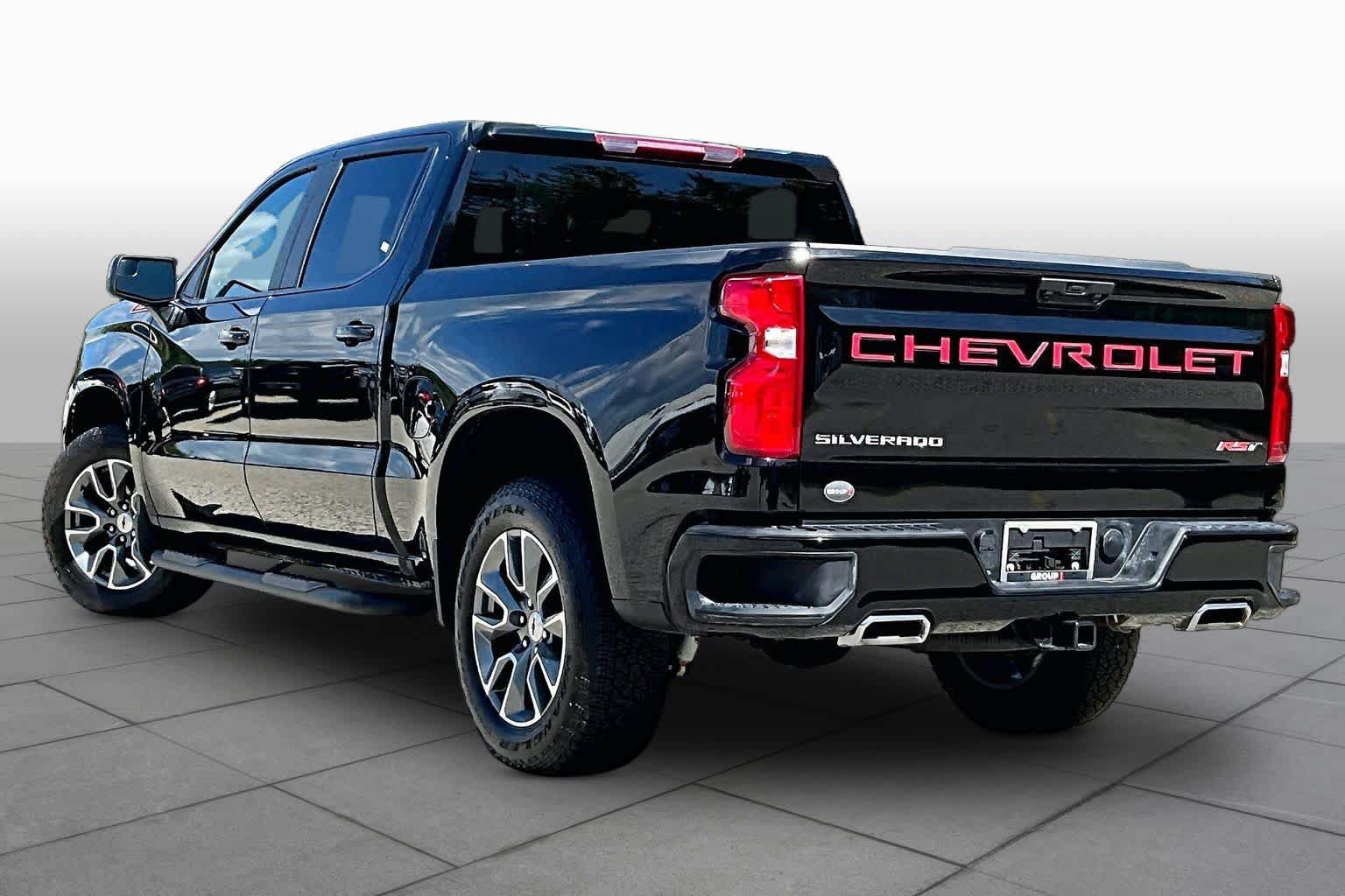 Used 2026 Chevrolet Silverado 1500 RST w/ Z71 Off-Road Package AWD/4WD image 12