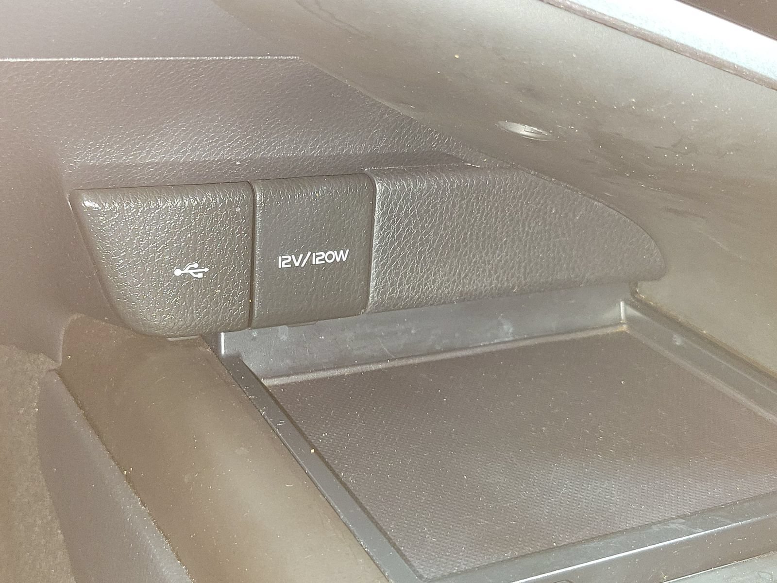 Used 2021 Toyota Camry LE FWD image 21