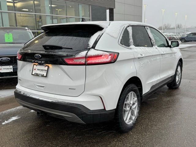 Certified 2023 Ford Edge SEL w/ Convenience Package image 3