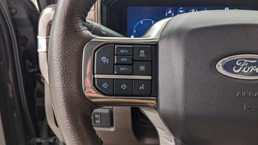 Certified 2024 Ford F250 King Ranch AWD/4WD image 33