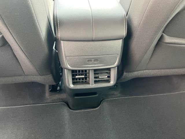 Used 2025 GMC Terrain Elevation w/ Black Edition AWD/4WD image 19