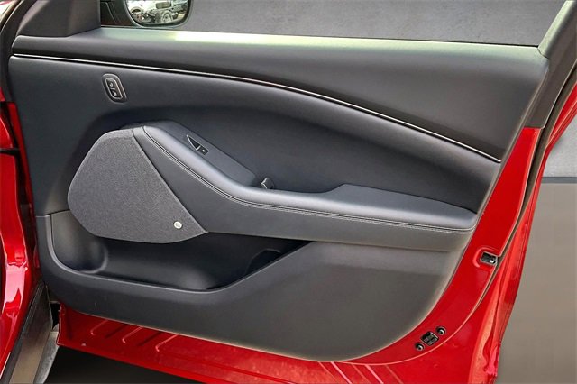 Certified 2022 Ford Mustang Mach-E Premium image 17