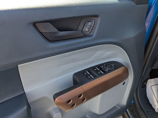 Certified 2022 Ford Maverick Lariat w/ Lariat Luxury Package image 13