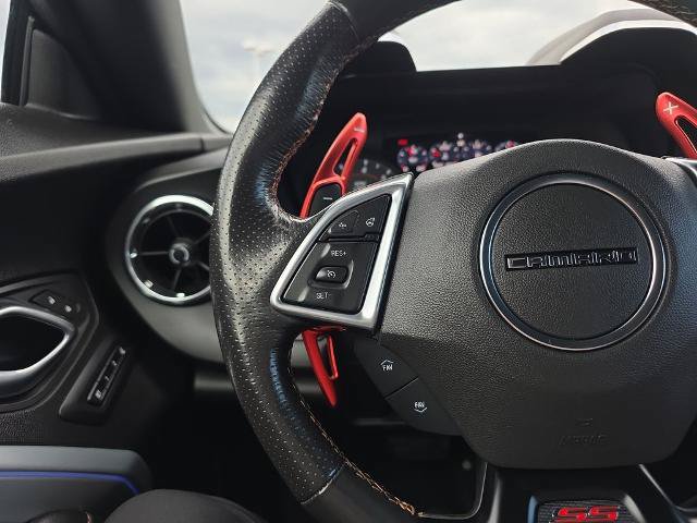 Used 2020 Chevrolet Camaro SS RWD image 29
