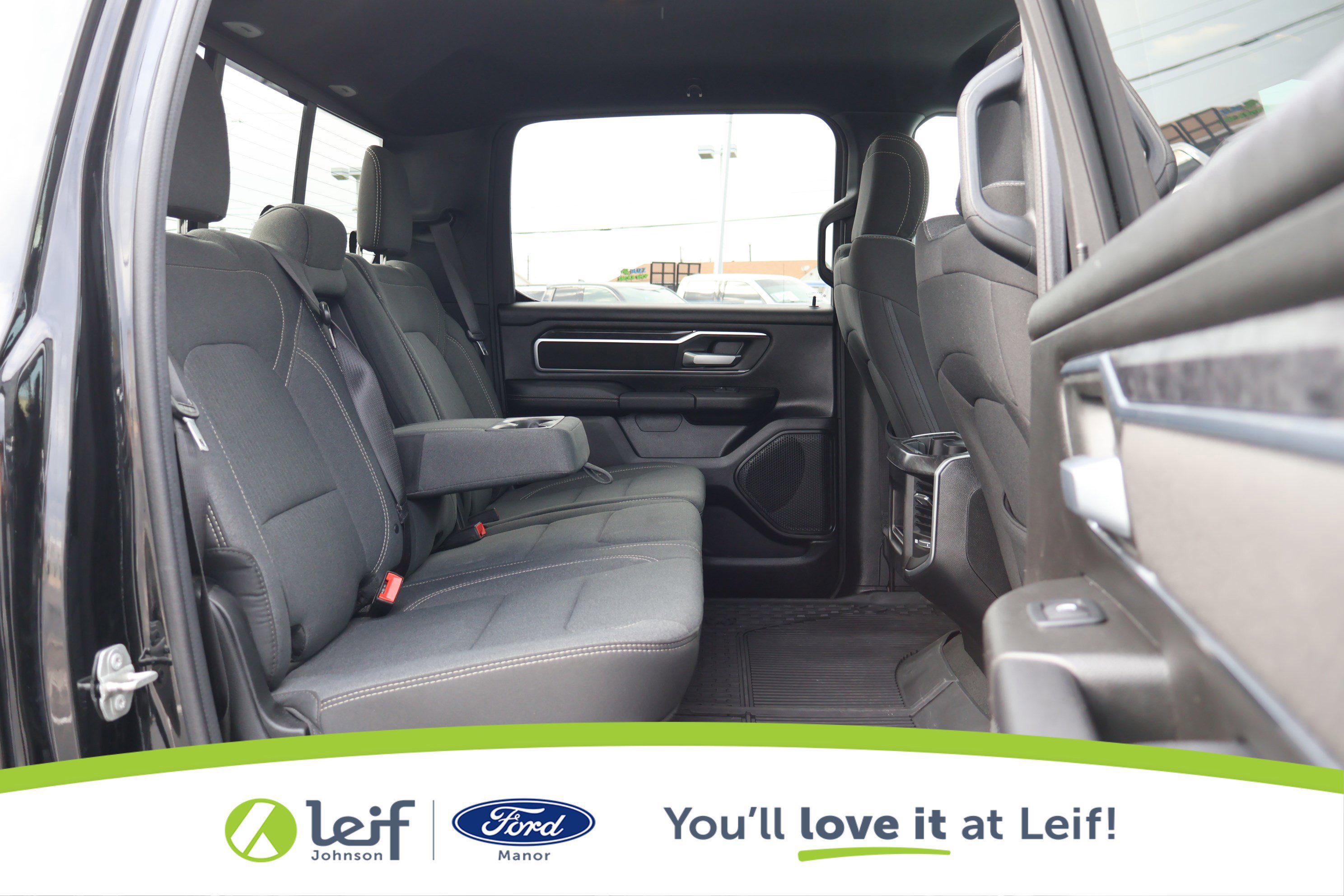 Used 2024 RAM 1500 Lone Star image 31