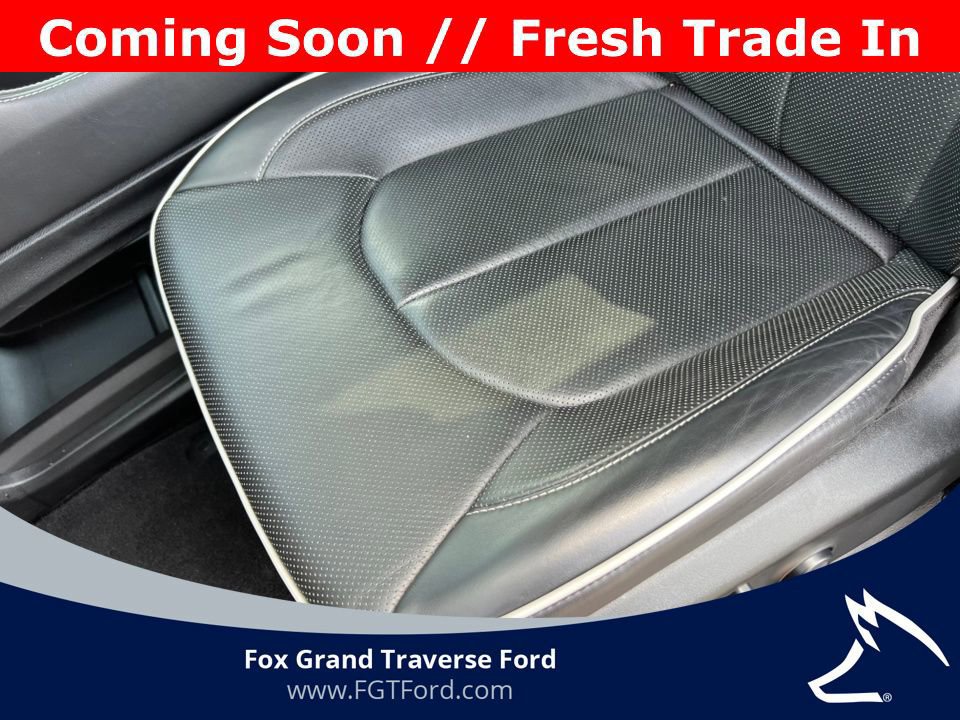 Used 2025 Chrysler Pacifica Limited FWD image 16