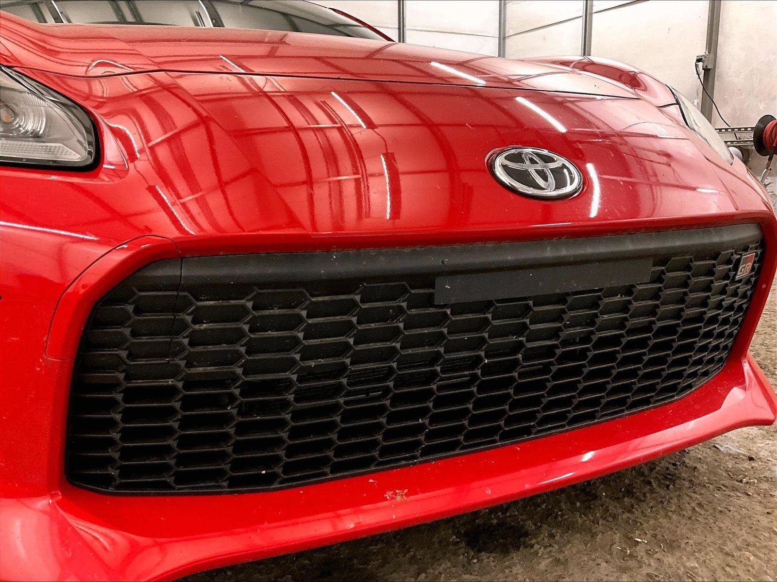 Used 2023 Toyota GR86 w/ ALL Weather Mat Package (TMS) RWD image 29