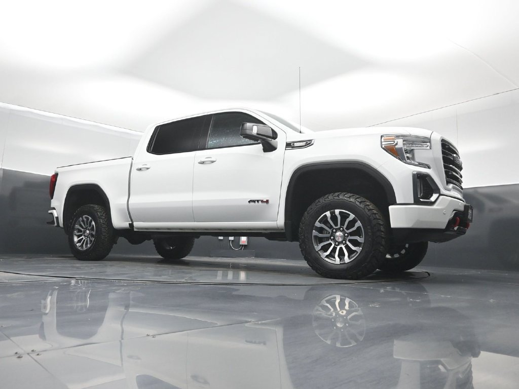 Used 2021 GMC Sierra 1500 AT4 w/ AT4 Value Package AWD/4WD image 4