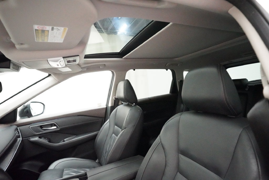 Used 2021 Nissan Rogue Platinum AWD/4WD image 31